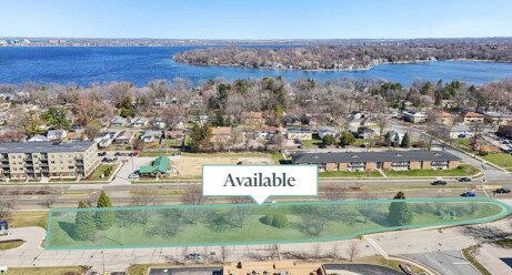 2051 W Broadway, Monona, WI à louer - Photo de l’immeuble – Image 2 sur 2
