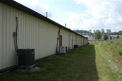 60 Donotech Dr, Owingsville, KY à louer - Photo de l’immeuble – Image 3 sur 15