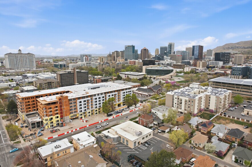 555 S 300 E, Salt Lake City, UT à vendre - Photo de l’immeuble – Image 2 sur 50