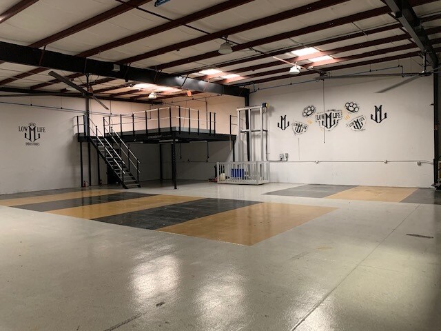 2315 E 3rd Ave, Tampa, FL à louer - Photo de l’immeuble – Image 2 sur 3