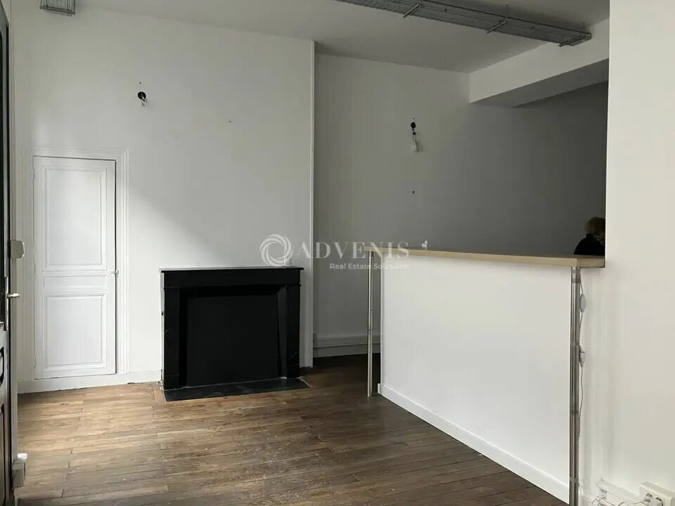 Local commercial dans Bourges à louer Photo intérieure– Image 1 sur 4