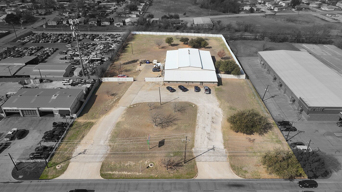 5801 Denton Hwy, Haltom City, TX à vendre Photo principale– Image 1 sur 9
