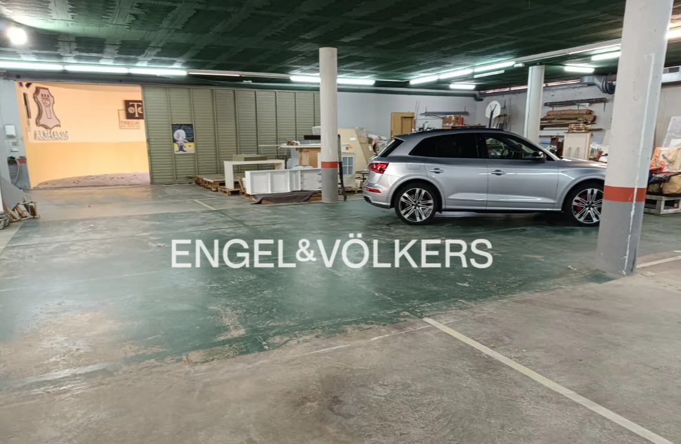 Vilanova i la Geltrú, BAR 08800 - - - Photo intérieure - Image 1 of 5