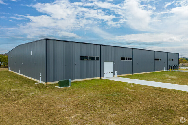 Plus de détails pour 340 Commerce Drive, South Point, OH - Industriel/Logistique à louer