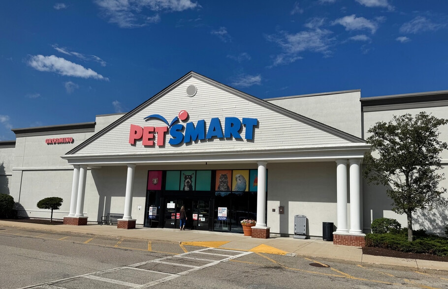 10-105 Long Pond Rd, Plymouth, MA à louer - Photo de l’immeuble – Image 2 sur 13