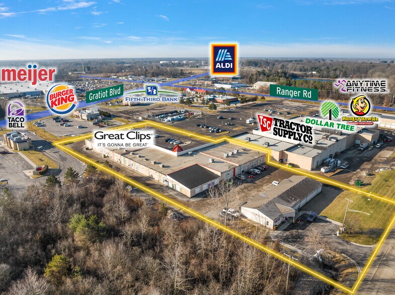 3180-3280 Gratiot Ave, Marysville, MI à louer - Photo de l’immeuble – Image 3 sur 6