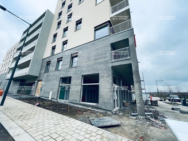 Bureau dans Villerupt à vendre - Photo de l’immeuble – Image 3 sur 14