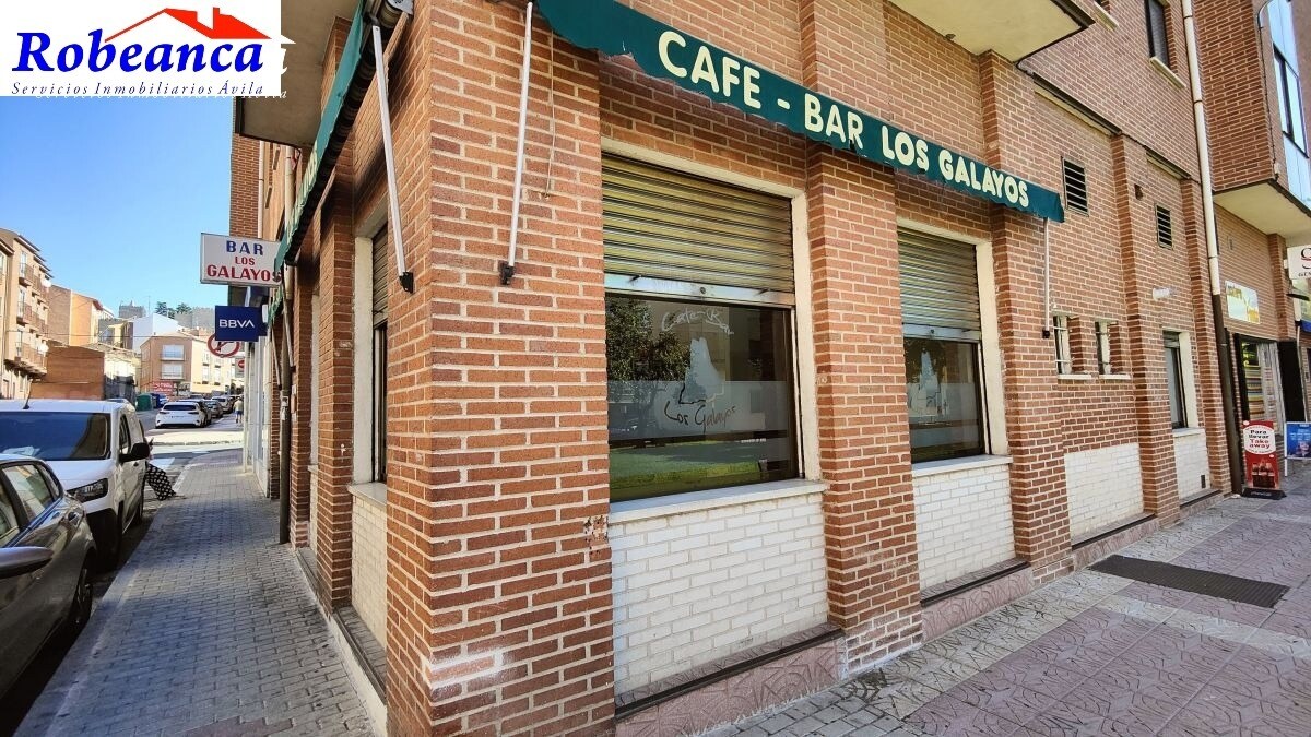 Immeuble residentiel dans Ávila, Ávila à vendre Photo principale– Image 1 sur 4