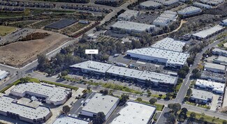 Plus de détails pour 2820-2834 La Mirada Dr, Vista, CA - Bureau, Industriel/Logistique à louer