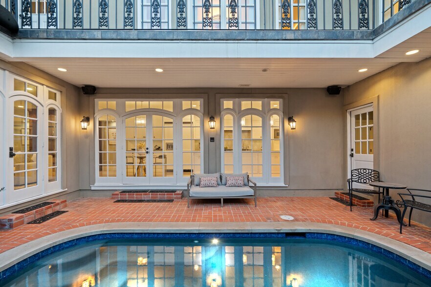 1810 W 35th St, Austin, TX à vendre - Photo de l’immeuble – Image 3 sur 114