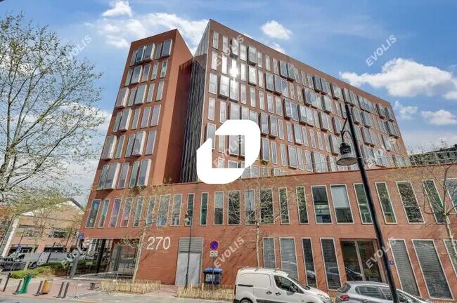 Plus de détails pour 43-45 Avenue Victor Hugo, Aubervilliers - Bureau, Local d'activités à louer