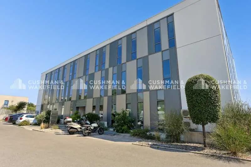 12 Rue Pascal Xavier Coste, Marseille à louer - Photo de l’immeuble – Image 3 sur 5