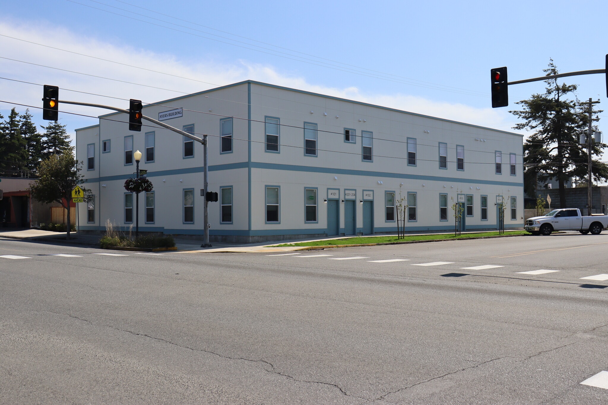 119 S Wasson St, Coos Bay, OR à vendre Photo principale– Image 1 sur 11