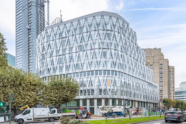 Plus de détails pour Rue Paul Lafargue, Puteaux - Bureau, Local commercial à louer