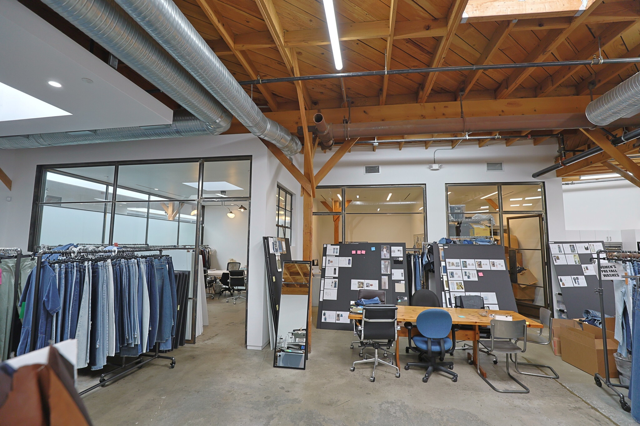 3578 Hayden Ave, Culver City, CA à louer Photo de l’immeuble– Image 1 sur 1