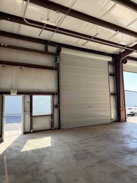 421 N 5500 W, Hurricane, UT à louer - Photo de l’immeuble – Image 3 sur 10