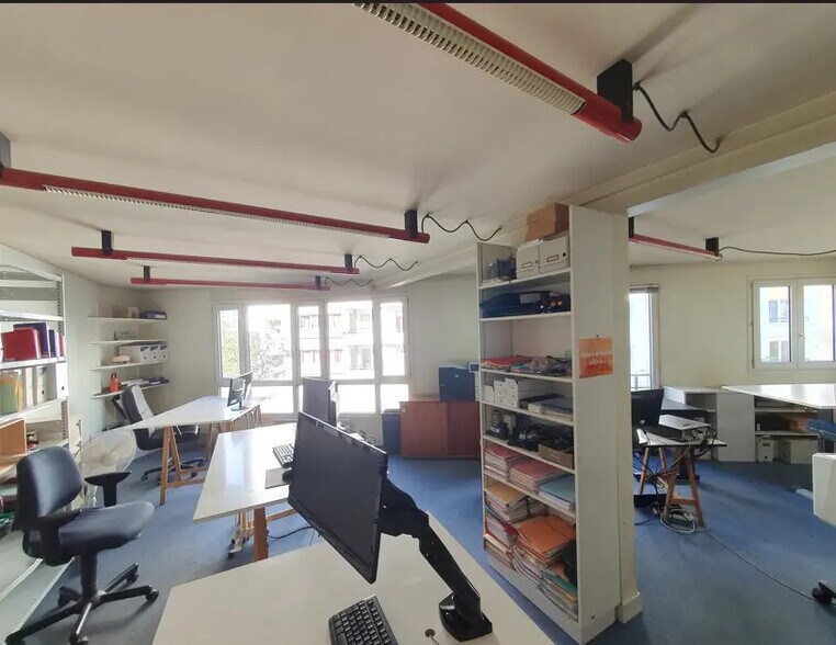 4 Rue Montgallet, Paris à louer - Photo de l’immeuble – Image 3 sur 14