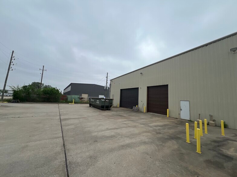 11050 W Little York Rd, Houston, TX à vendre - Photo de l’immeuble – Image 3 sur 33