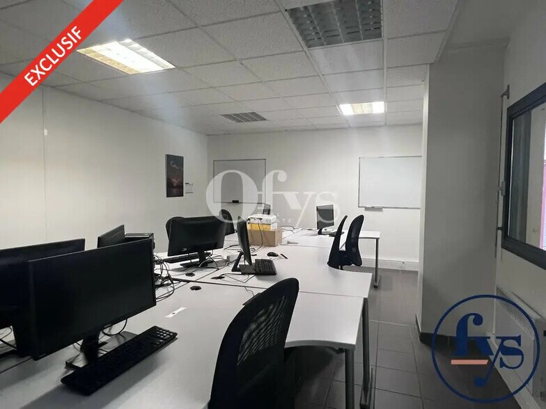 Bureau dans Lyon à vendre - Photo de l’immeuble – Image 3 sur 12