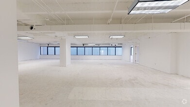 2600 S Douglas Rd, Coral Gables, FL à louer Numérisation 3D Matterport– Image 1 sur 9
