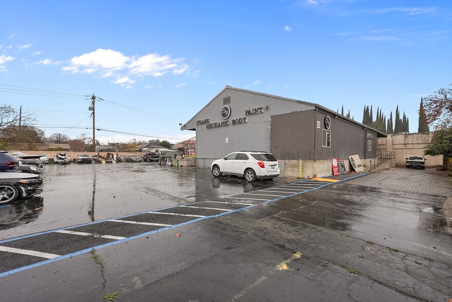 1030 N Union St, Stockton, CA à vendre - Photo de l’immeuble – Image 3 sur 17