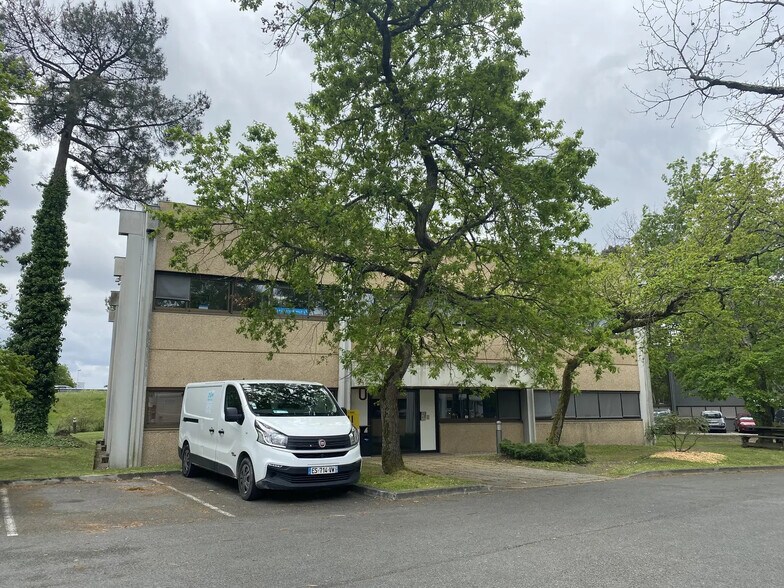 12 Avenue Ariane, Mérignac à louer - Photo de l’immeuble – Image 2 sur 14