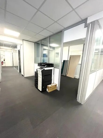 Bureau dans Paris à vendre - Photo de l’immeuble – Image 3 sur 7