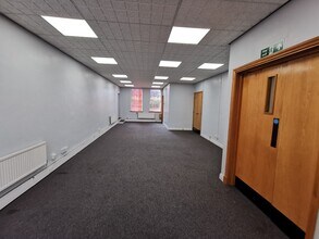 Taylors Ct, Rotherham à louer Photo intérieure– Image 1 sur 2