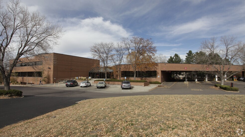 7878 Wadsworth Blvd, Arvada, CO à louer - Photo de l’immeuble – Image 3 sur 5