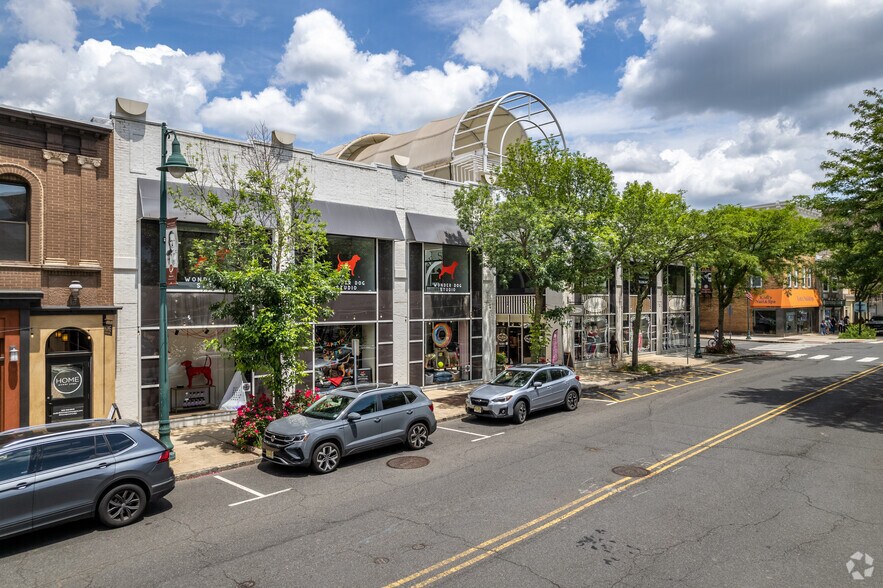 447 Springfield Ave, Summit, NJ à louer - Photo de l’immeuble – Image 2 sur 8