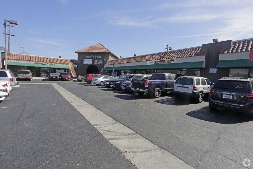 5936-5970 S Santa Fe Ave, Huntington Park, CA à louer - Photo de l’immeuble – Image 2 sur 5