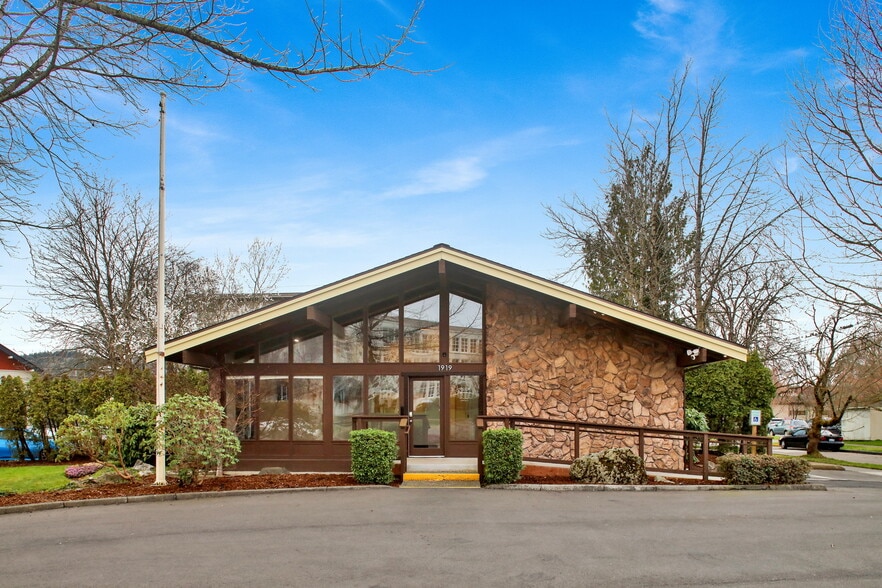 1919 Cornwall Ave, Bellingham, WA à louer - Photo de l’immeuble – Image 2 sur 12