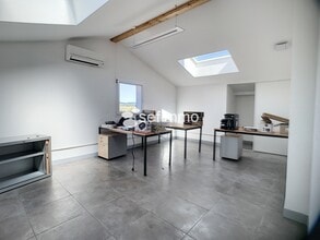 140 Rue Cornaline, Éguilles à louer Photo intérieure– Image 2 sur 7