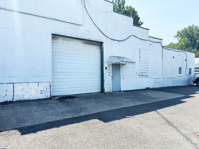 14 Kraft Ave, Albany, NY à louer - Photo de l’immeuble – Image 2 sur 15
