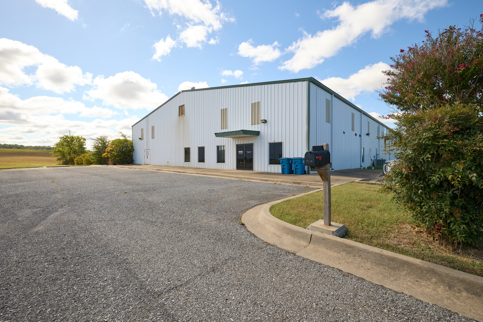 3216 NW Industrial Rd, Atoka, OK à louer Photo de l’immeuble– Image 1 sur 3