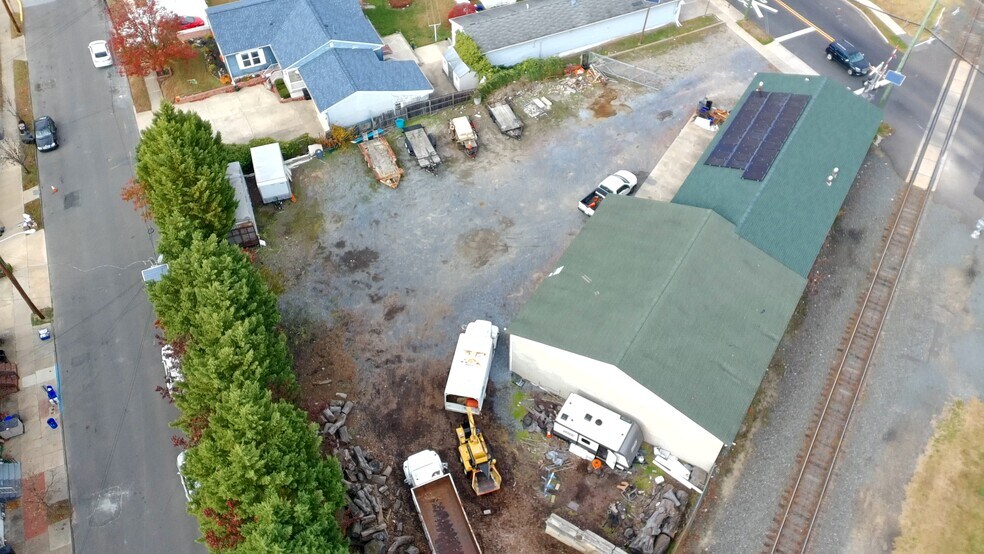 750 Market st, Gloucester City, NJ à louer - Vidéo sur l’annonce professionnelle – Image 2 sur 8