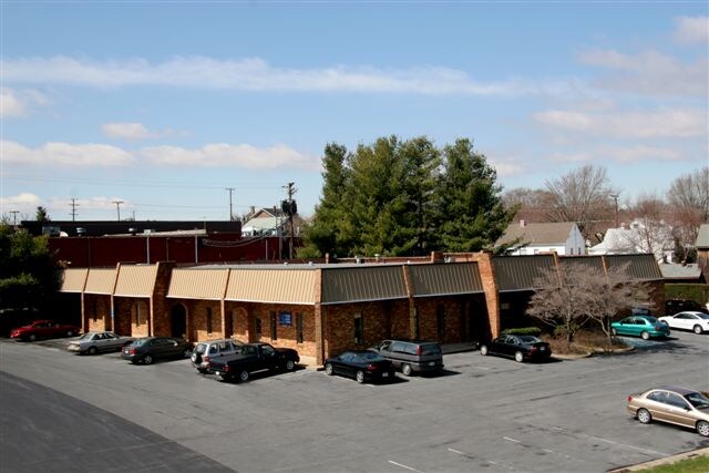 1320 Ohio St, Waynesboro, VA à louer Photo principale– Image 1 sur 2