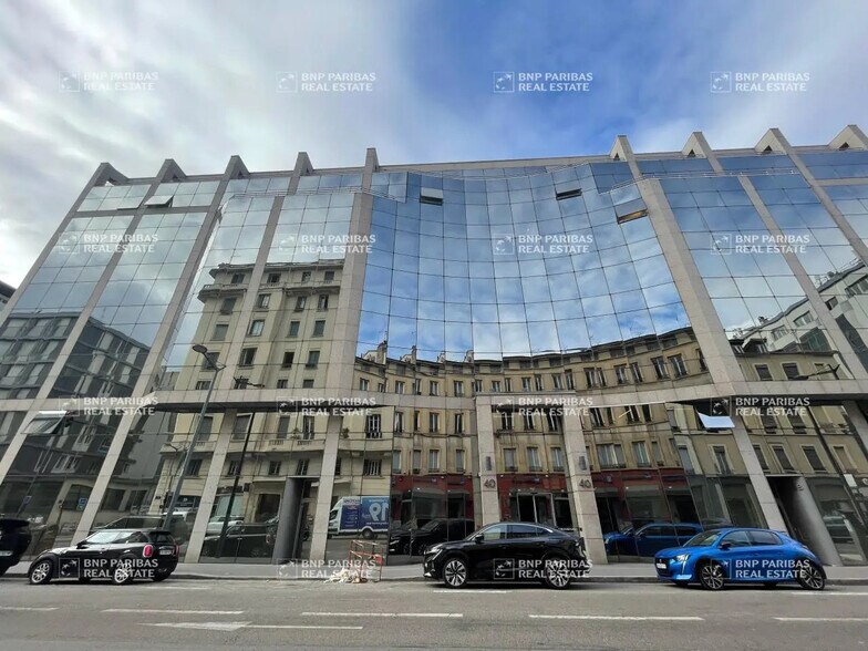 Bureau dans Lyon à louer - Photo de l’immeuble – Image 2 sur 10