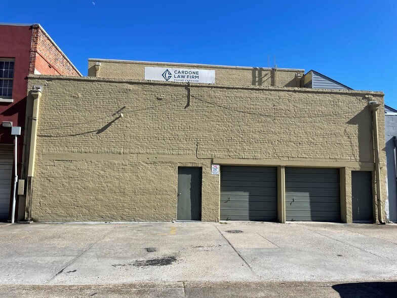 829 Baronne St, New Orleans, LA à vendre - Photo de l’immeuble – Image 2 sur 26