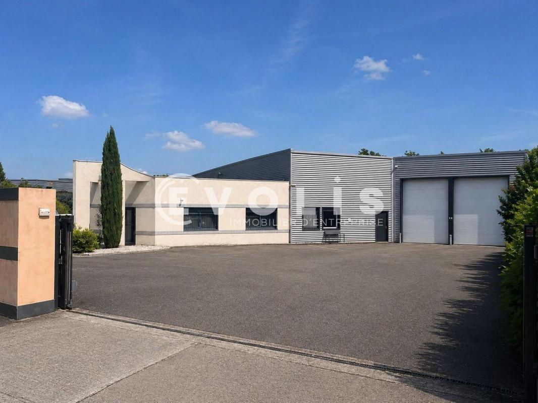 3 Rue De Lombardie, Décines-Charpieu à louer Photo de l’immeuble– Image 1 sur 9