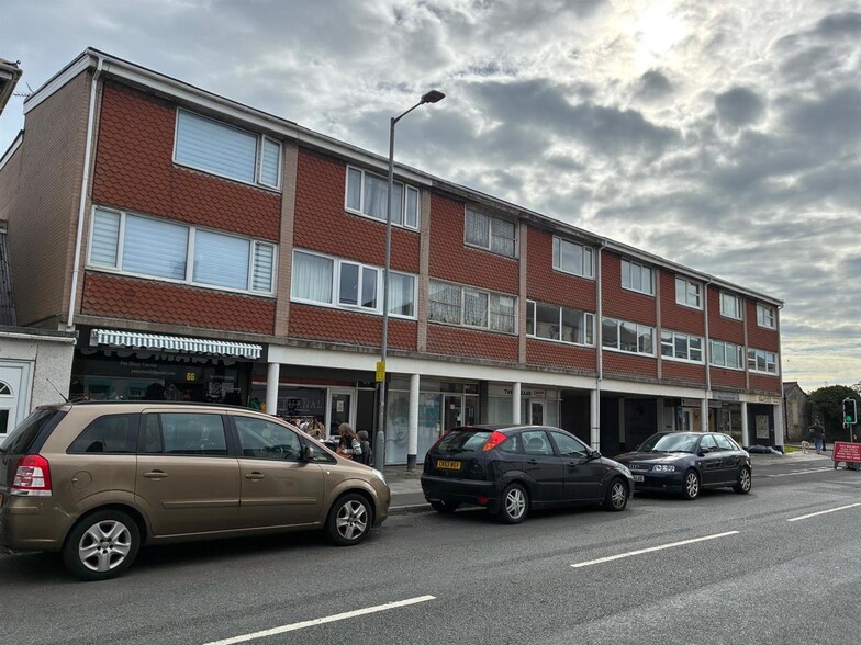 56-66 New Rd, Porthcawl à vendre - Photo de l’immeuble – Image 3 sur 7