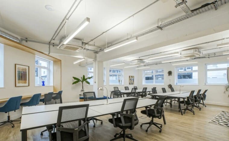 21 Curtain Rd, Londres à louer Photo intérieure– Image 1 sur 4