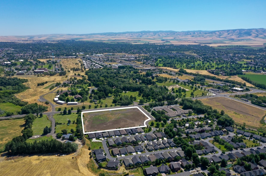 3XX NE Myra Rd, College Place, WA à vendre - Aérien – Image 1 sur 4
