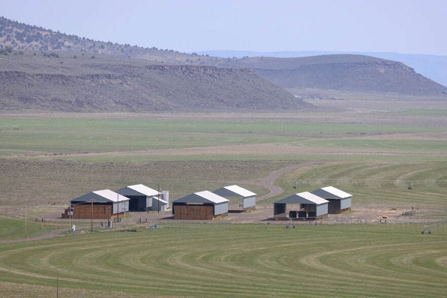 Weaver Springs Rd, Burns, OR à vendre - Photo principale – Image 1 sur 1