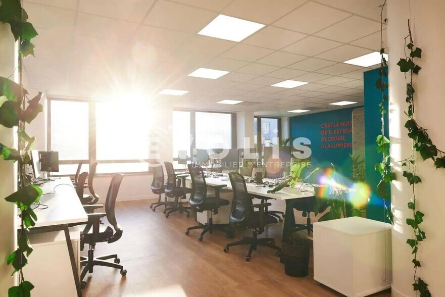 Bureau dans Paris à louer - Photo de l’immeuble – Image 3 sur 9