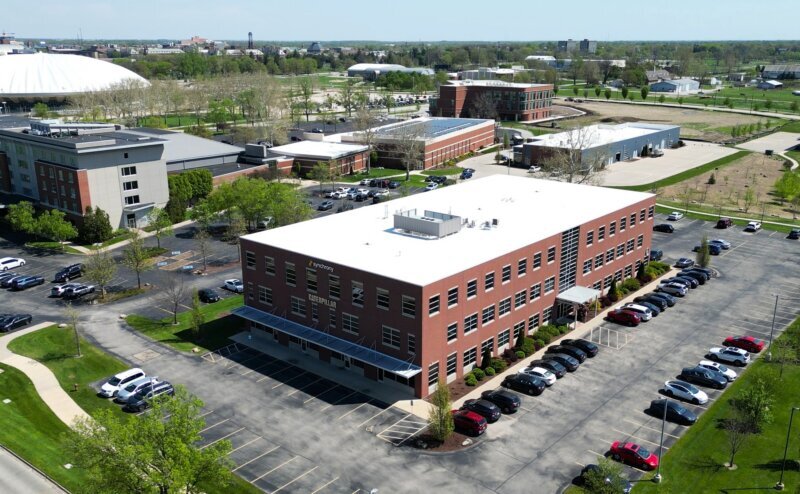 1904 S 1st St, Champaign, IL à louer - Photo principale – Image 1 sur 1