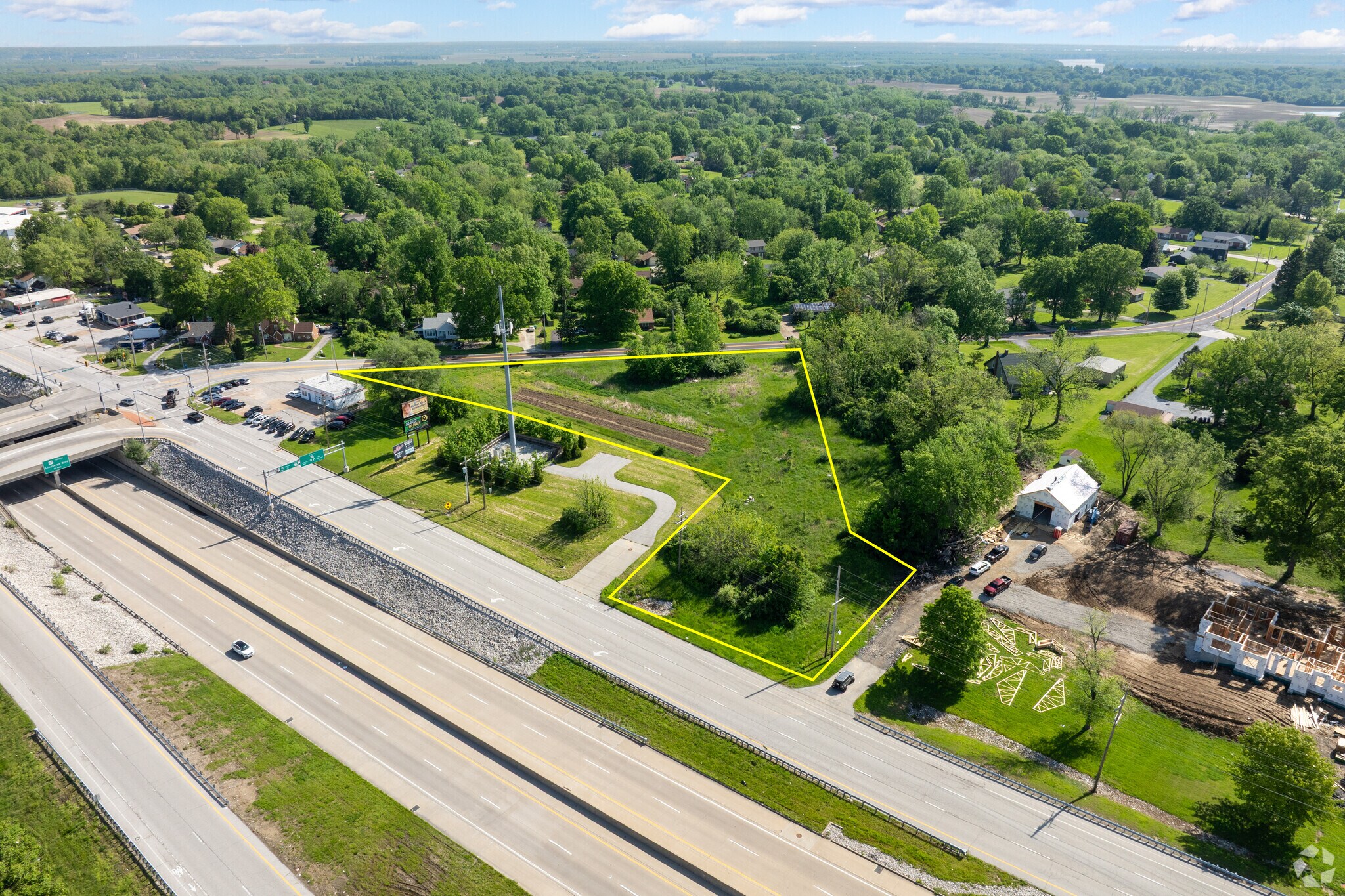 2034 New Jamestown Rd, Saint Louis, MO à vendre Photo principale– Image 1 sur 13