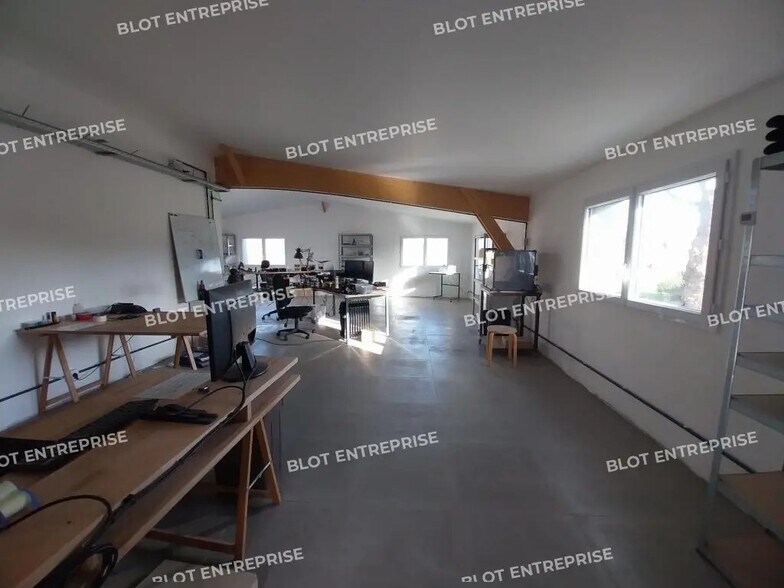 Local d'activités dans Guer à vendre - Photo intérieure – Image 3 sur 6