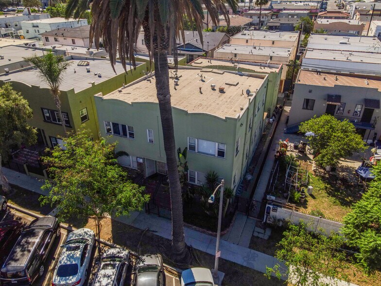 1471 Chestnut Ave, Long Beach, CA à vendre - Photo de l’immeuble – Image 1 sur 8