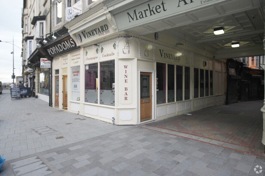 11 High St, Newport à louer - Photo de l’immeuble – Image 3 sur 5